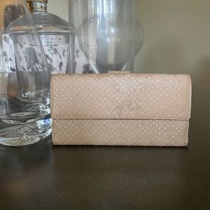 GUCCI long wallet **AUTHENTIC**
